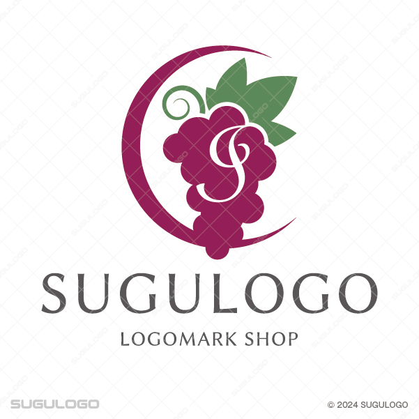 ブドウの果実と葉、月のラインの中に、優雅な英字Iを配したシンボルマーク。豊穣と気品を象徴するロゴ。